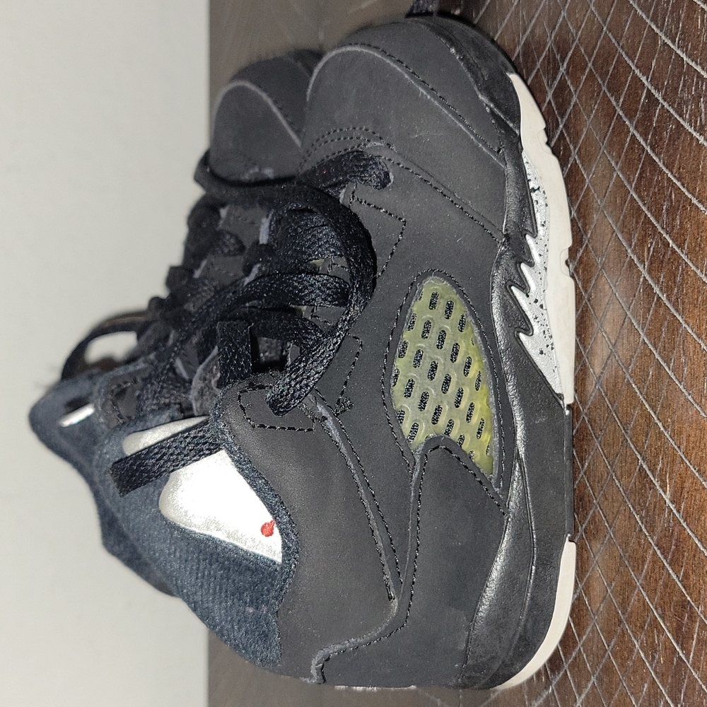 Boy shoes jordan